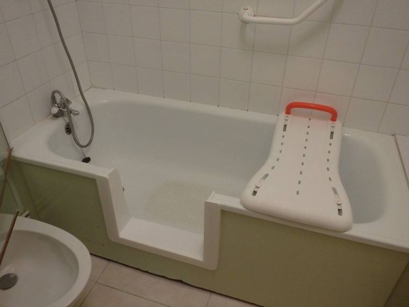 Sobain ouverture latérale de baignoire sur Mérignac